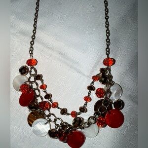 16” FUN RED WHITE & BROWN SHELL & CRYSTAL STATEMENT PIECE NECKLACE